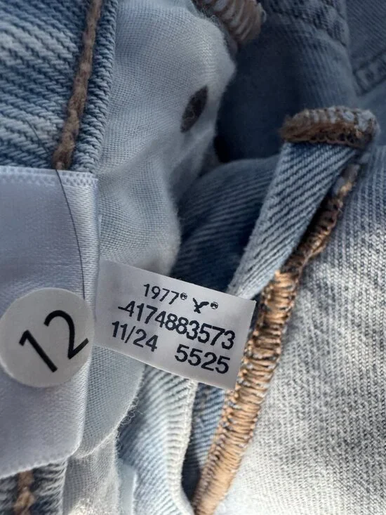 American Eagle Curvy Stovepipe Jeans Women’s Sz 16 (33W)  Light Wash NWT - Picture 12 of 16